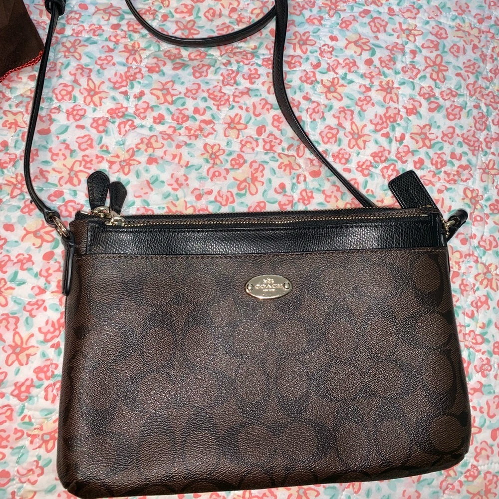 Coach crossbody with removable zipper pouch